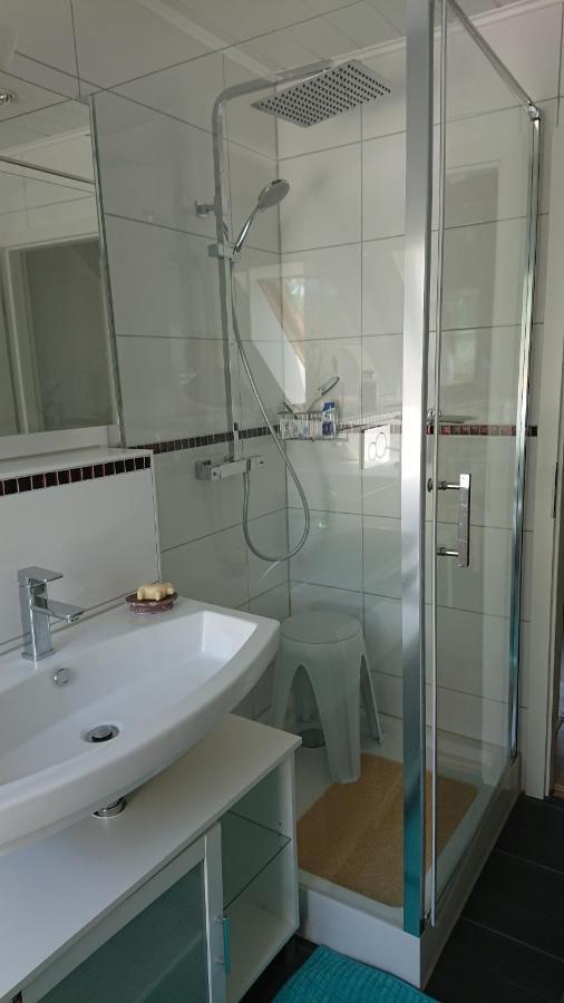 Klimatisiertes Ferienapartment An Der Stadtgrenze Von Berlin Gosen Exterior foto